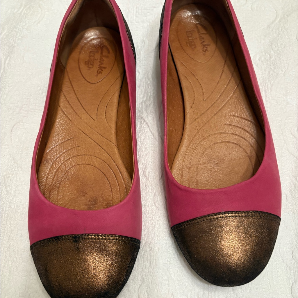 Clarks Women's Flats In Pink And Bronze